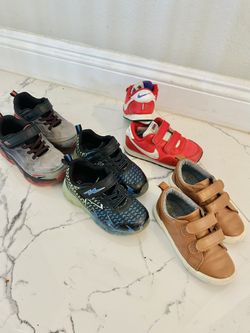4 pairs - Boys shoe collection size 10 + 11 includes light ups