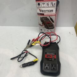 Vector P1500V 500-Watt Portable Car Power Inverter with Dual USB Ports