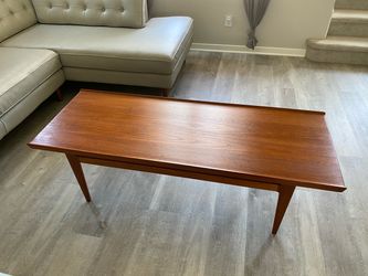 Mid Century - FINN JUHL 500 COUCH TABLE - 1960 Mid Century Coffee Table - Solid Teak