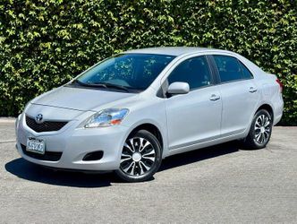 2012 Toyota Yaris