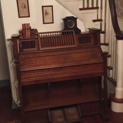 Antique Pump Organ