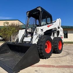 SKID STEER 2017 Bobcat S570 Skid Steer

(Delivery)