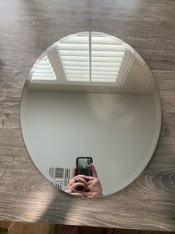 Round Frameless Wall Mirror