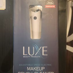 Luxe Makeup Brush Cleaner