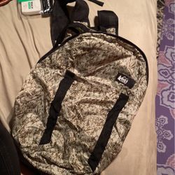 REI Co-op Stuff Travel Pack - Print - 20L