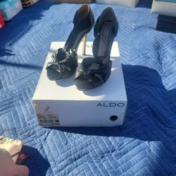 Aldo Black Womens High Heels 