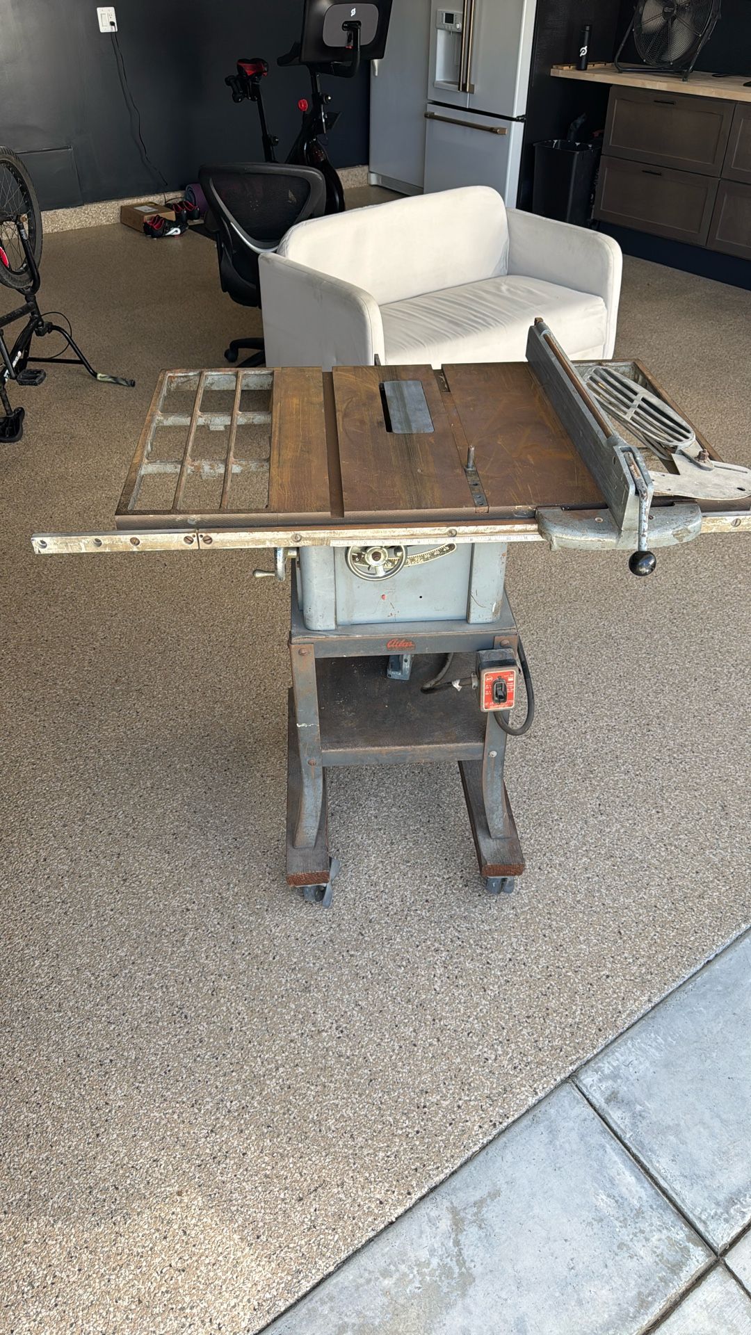 Table Saw