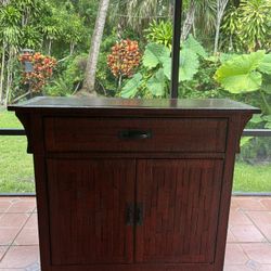 Hutch/Accent Piece 