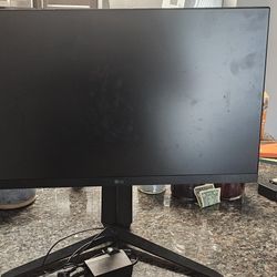 24" LG Monitor 