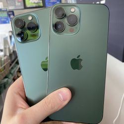 Unlocked iPhone 13 Pro Max 128GB Green