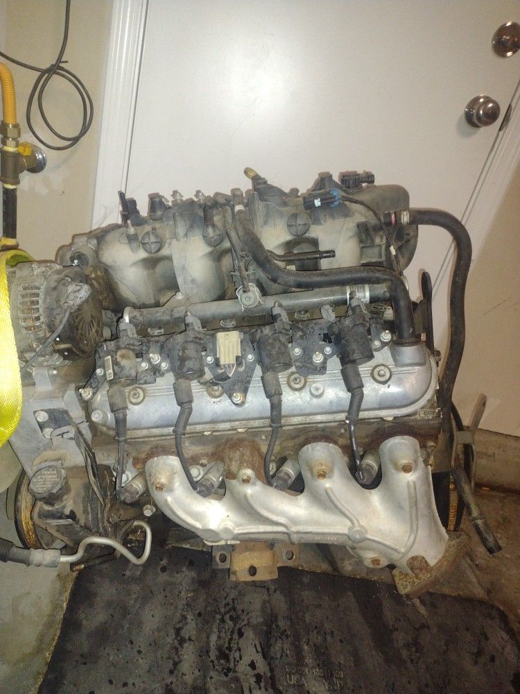 Ls 5.3 Liter Engine MOVING SALE !!!