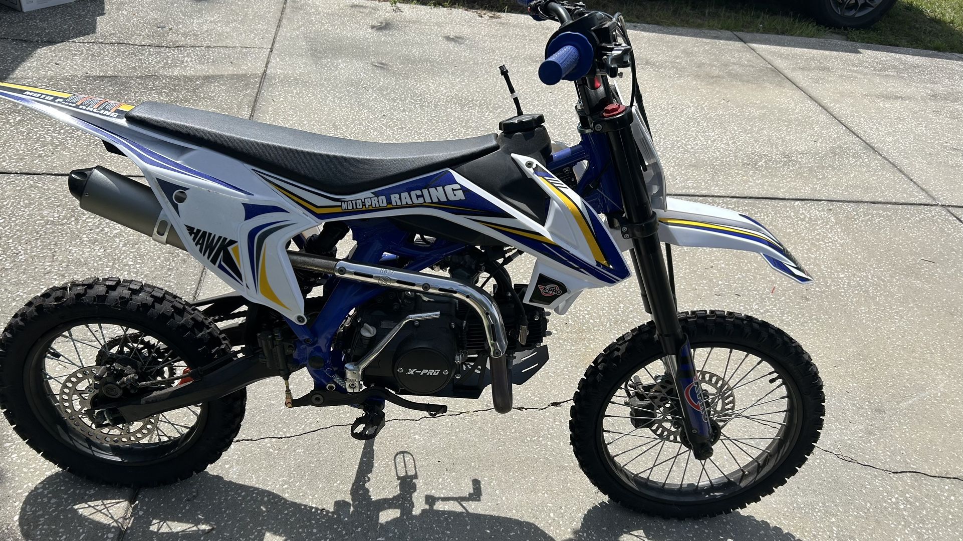 Dirt Bike 