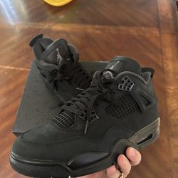 Air Jordan 4 Retro 'Black Cat'  2025