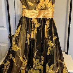 Juniors Cotillion Dress