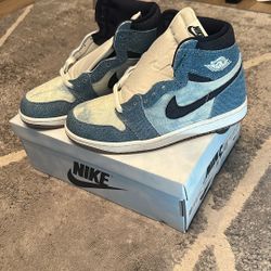 Jordan 1 Denim Size 7 Men’s Dark Blue And White Laces 