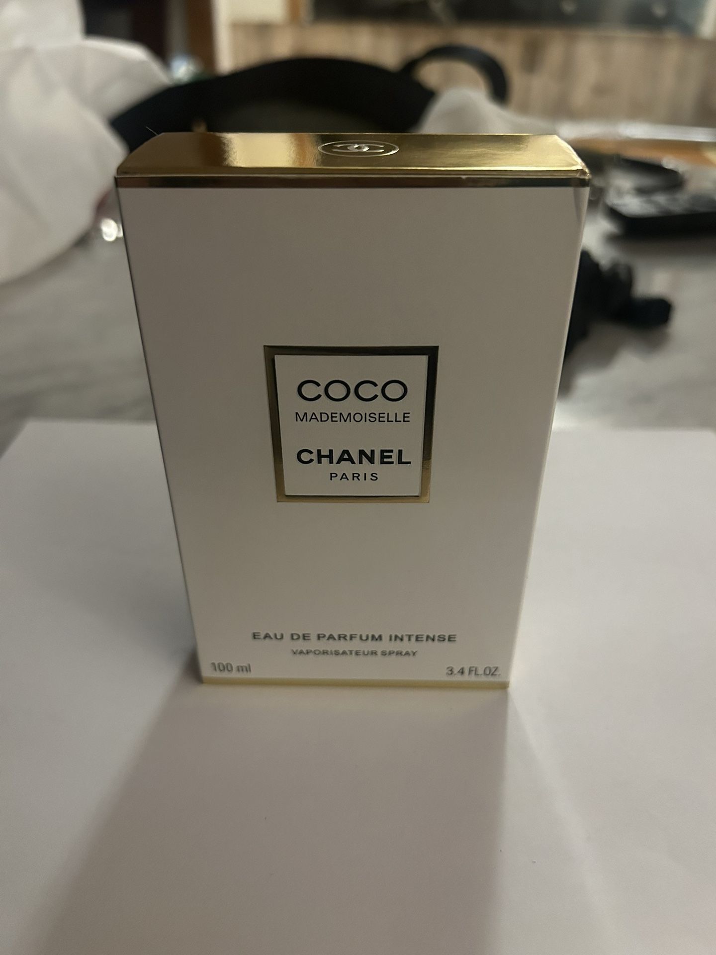 Coco Mademoiselle Chanel Paris