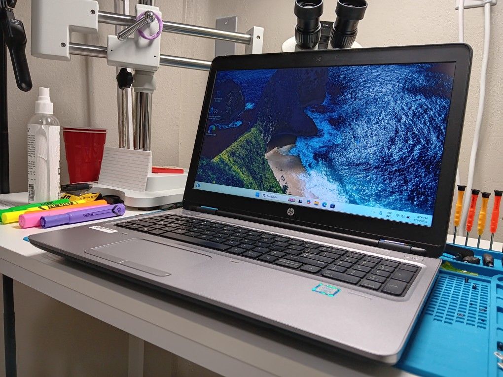 HP Probook 650 G2 Intel Core i5-6200U 2.3GHz 8GB RAM 128GB SSD Intel HD Graphics 520 128GB.