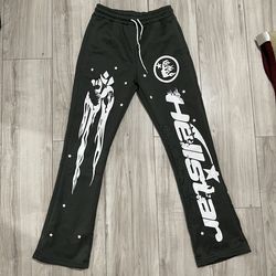 ✨NEW Flared / Stacked Hellstar Sweatpants
