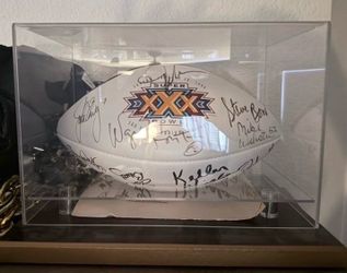 Super Bowl XXX Multi-Signed NFL Football – 16 NFL Legends & Hall of Famers – Display Case Included