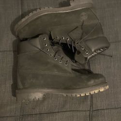 Black Tims