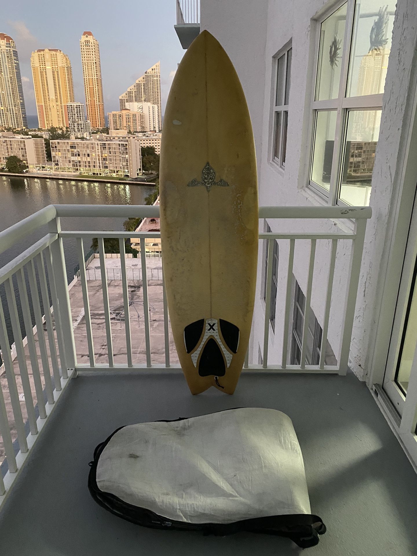 Chris birch Surfboard 6'4" Fish Funboard Surf Board