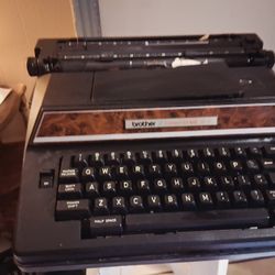 Brother Correct O Ball  Typewriter 