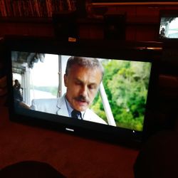 Toshiba 46" LCD TV