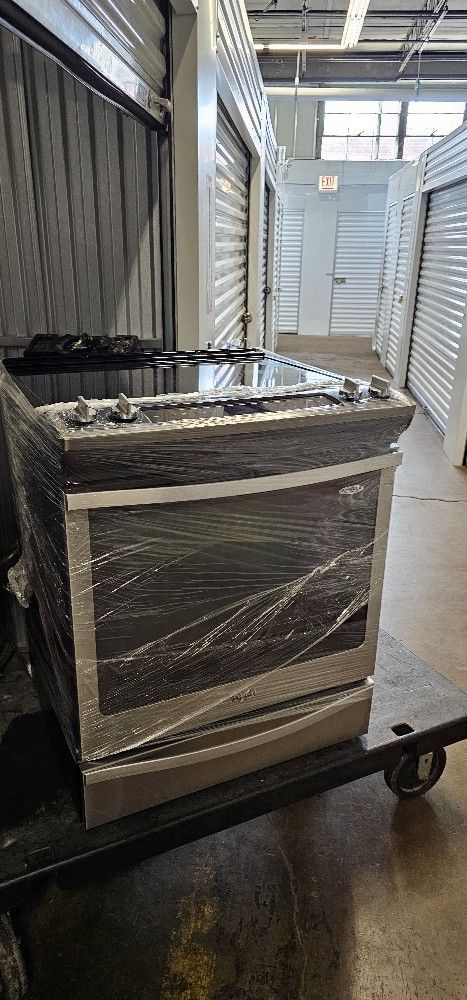 Whirlpool Electric Stove Aire Friyer Oven  Like New