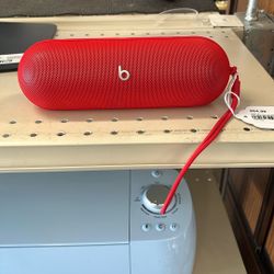 Red Beats Speaker 