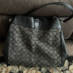 Coach Handbag/purse