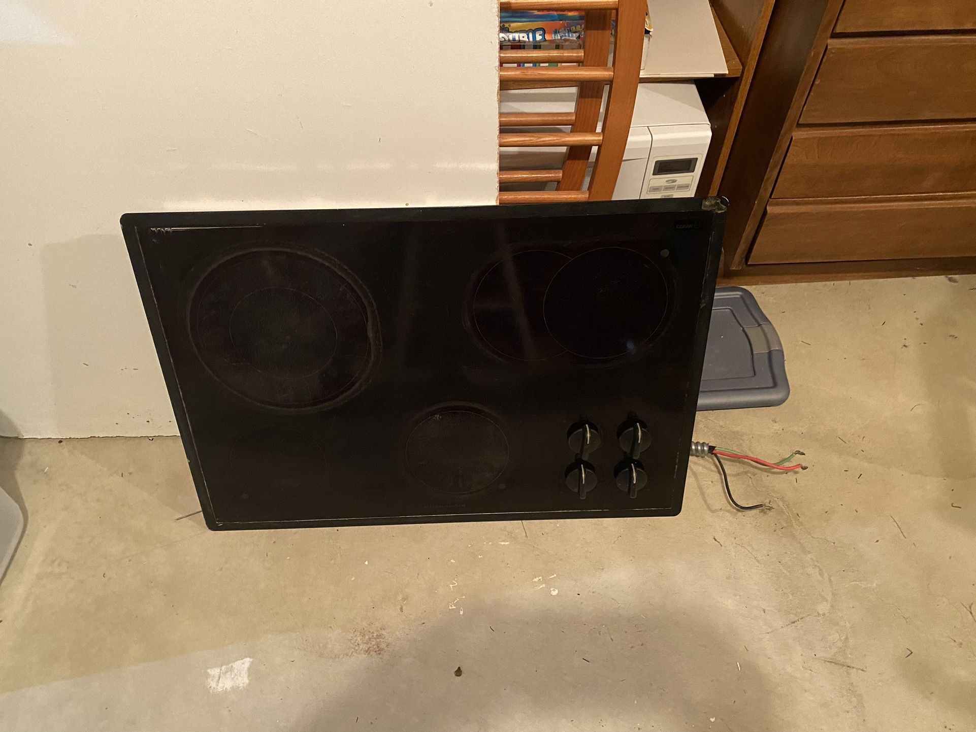Electric Cooktop. KitchenAid