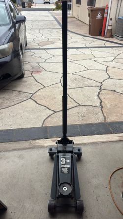 3 ton floor jack with pads