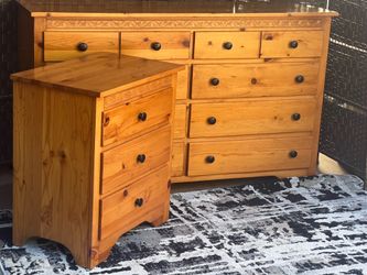 Rustic pine oak set 8drawers dresser & 3 drawers nightstand