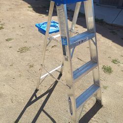 Werner aluminum 4 foot ladder