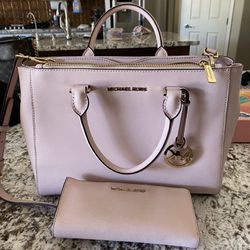Michael Kors Savannah Leather Handbag Pastel W/ Wallet 