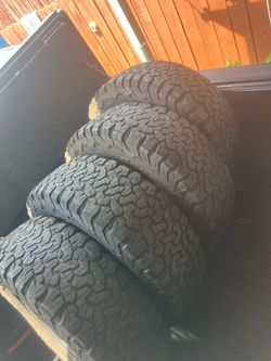 Set of 4 All-Terrain Truck Tires