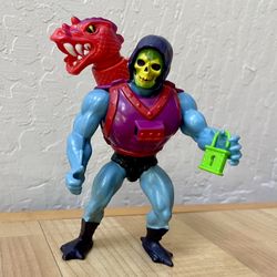 Vintage Heman and the Masters of the Universe Dragon Blaster Skeletor Figure