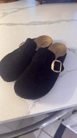 Madden girl clogs