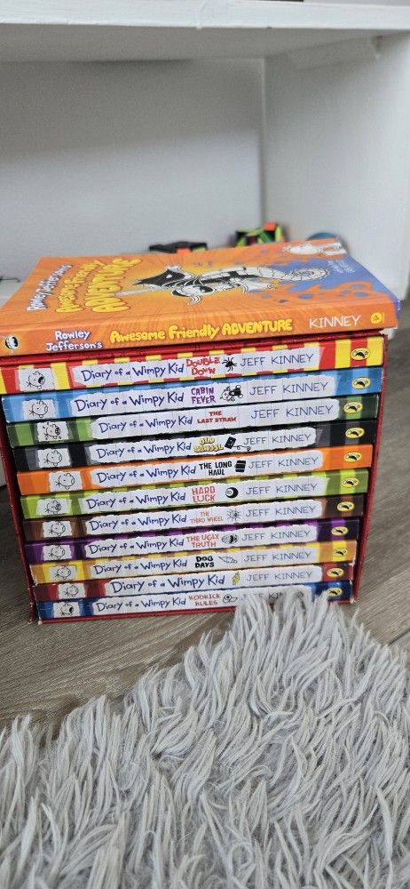 Set of 12 Diary of a Wimpy Kid Softcover Books