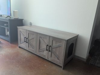 Farmhouse Cat Litter Box Enclosure Cabinet