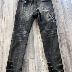 Amiri Jeans Size 36