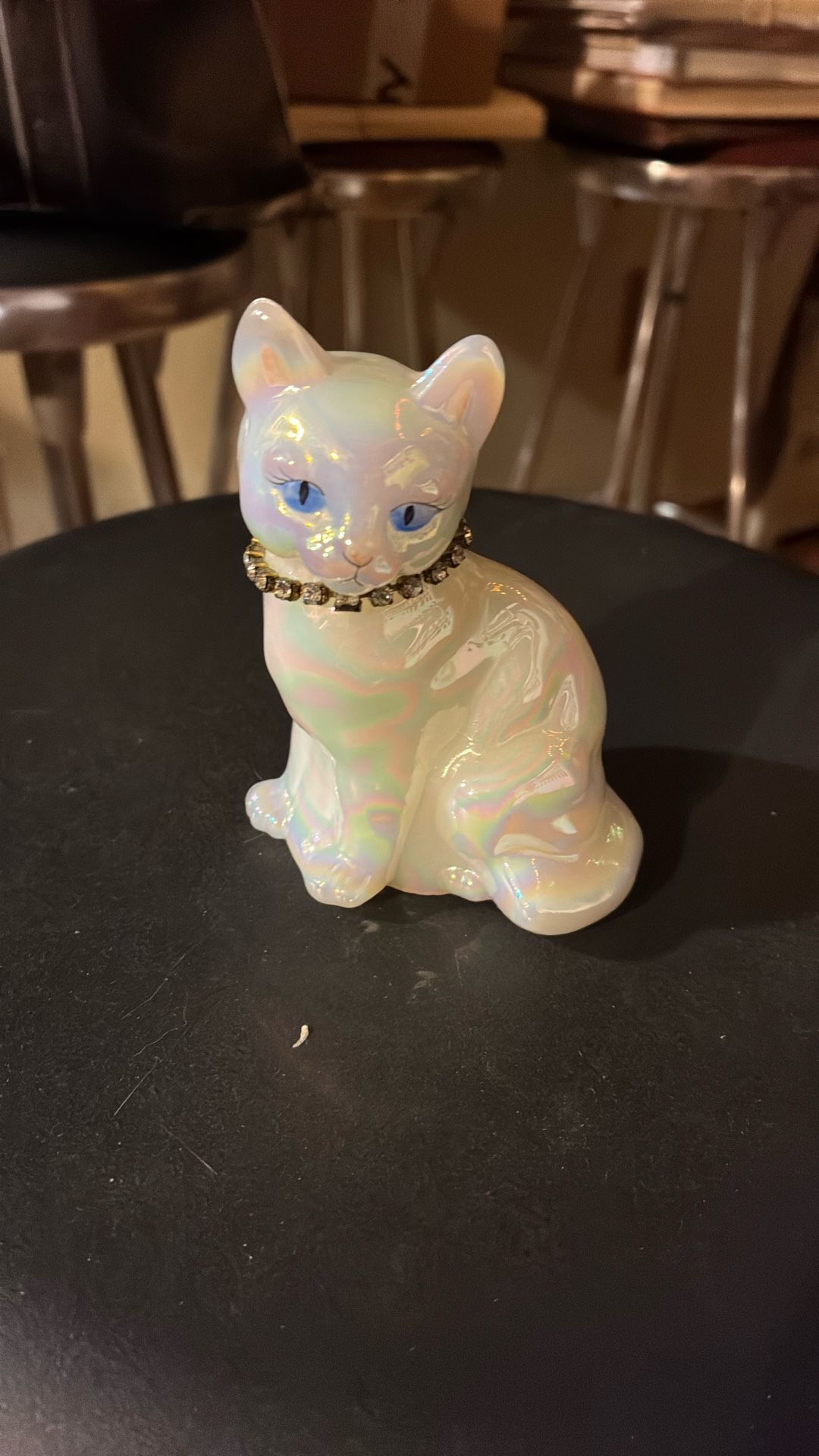 Fenton Glass Cat Signed Perfect Condition