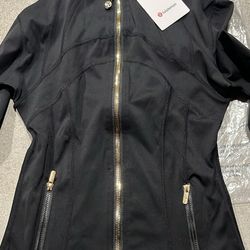 Black Lululemon Gold Zip 