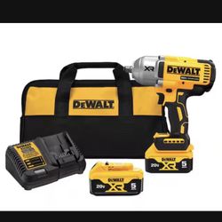 Dewalt 20v MAX “XR” 1/2 IN, HIGH TORQUE  IMPACT WRENCH WITH HOG RING ANVIL KIT AND (2) 5.0 AH BATTERIES AND CHARGER KIT (NEW)
