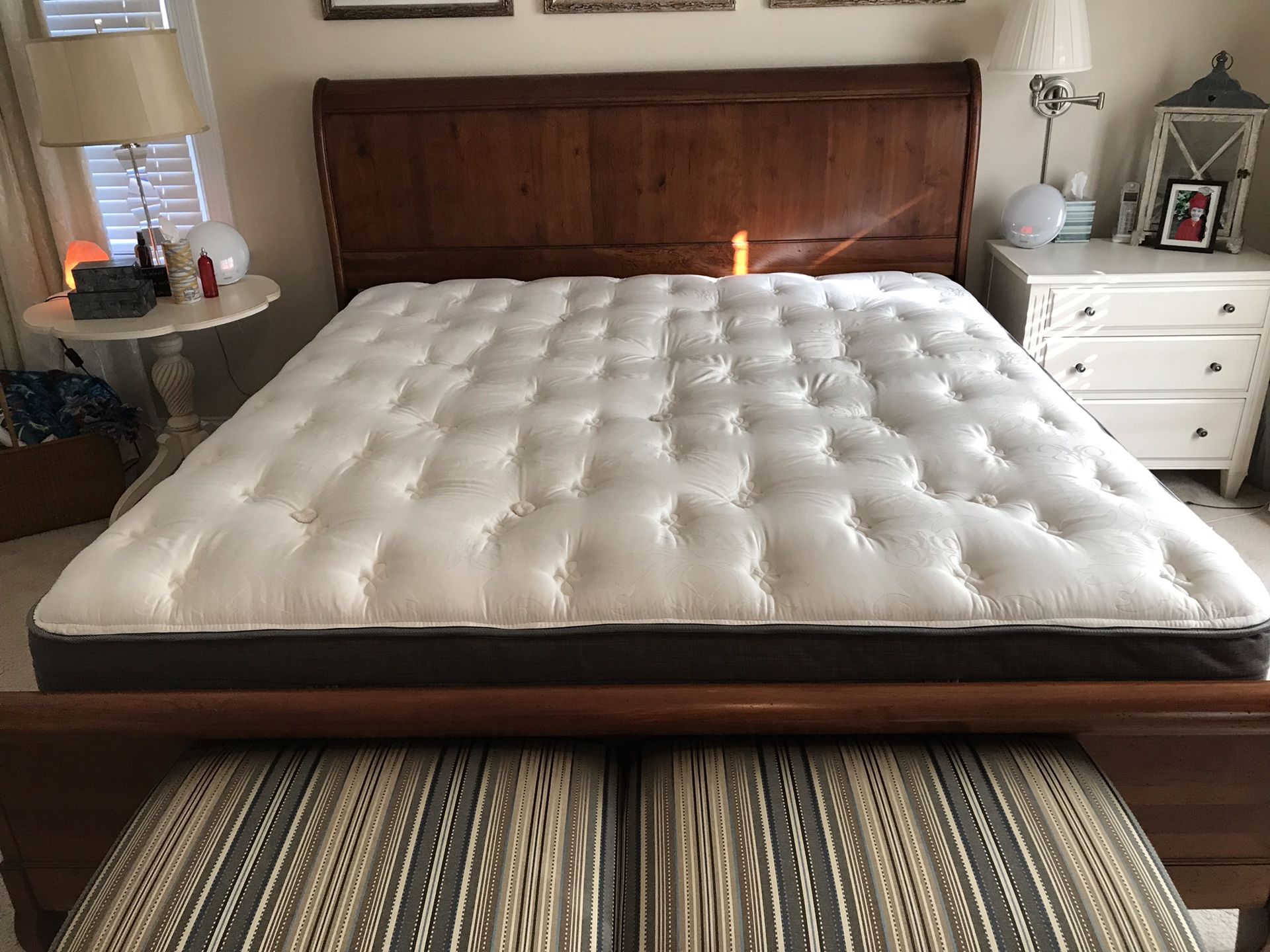 Ethan Allen EA Signature platinum Ultra Plush King mattress and box