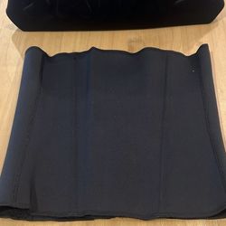 Skims Corset Waist Trainer