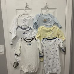 0-3 Nightgown  6 Items 
