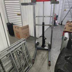 Manual Forklift