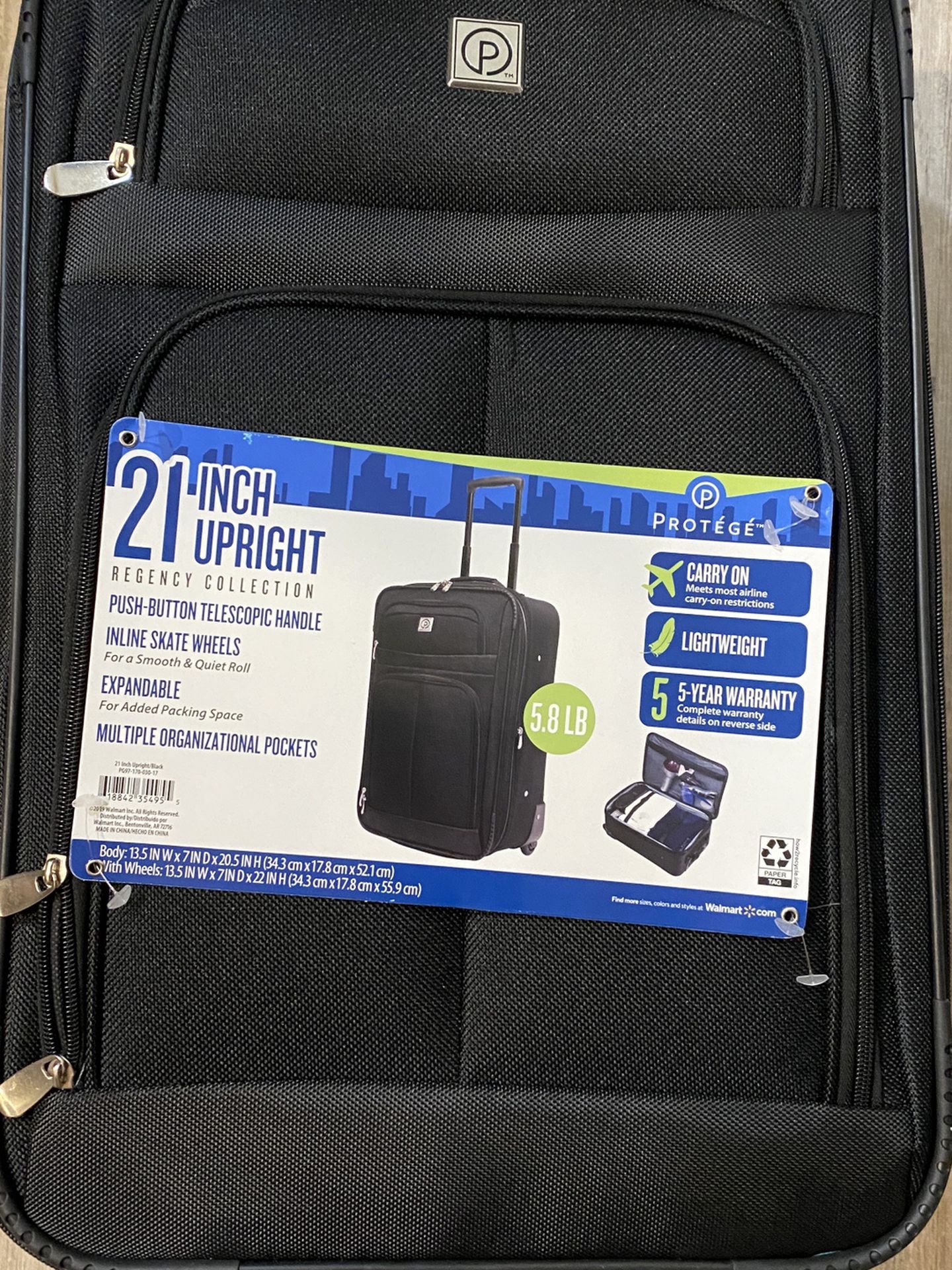 Protege 21’ Upright Carryon Bag