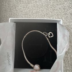 Pandora heart bracelet with heart charm included